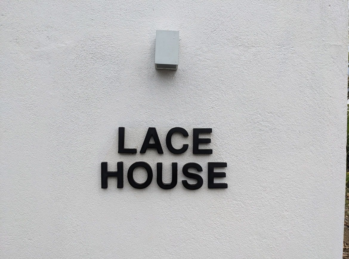 Lace House - 5